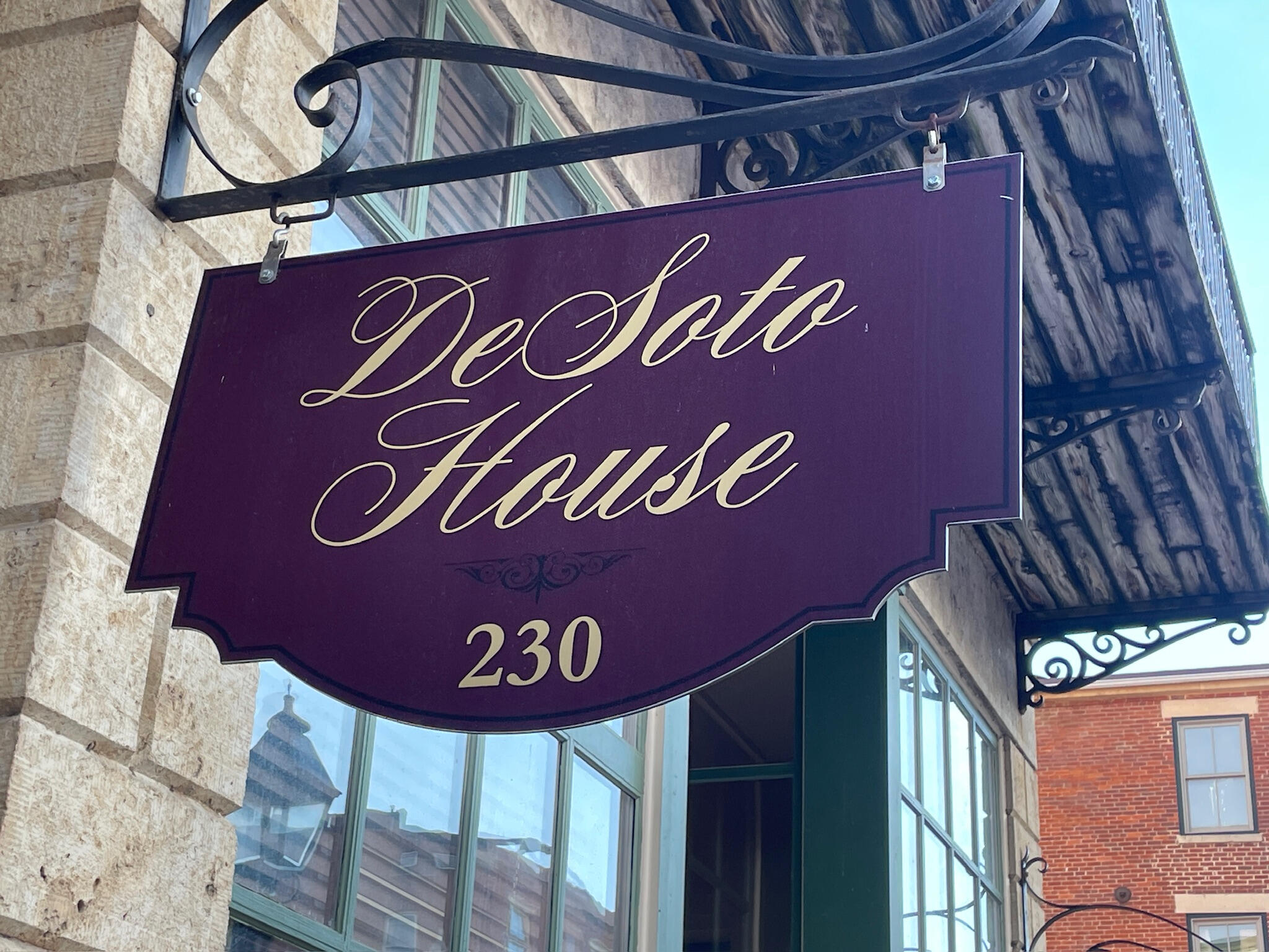galena-illinois-desoto-house-sign