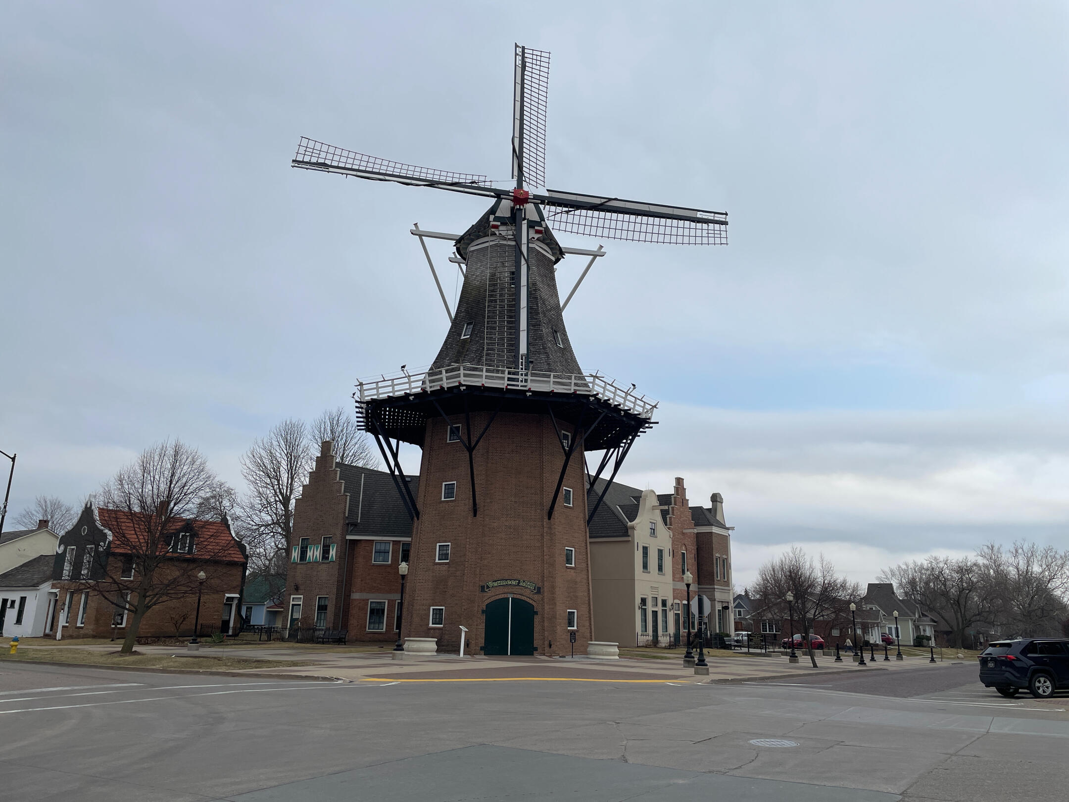pella-vermeer-mill-town-center Vermeer Mill standing at a street corner in Pella.